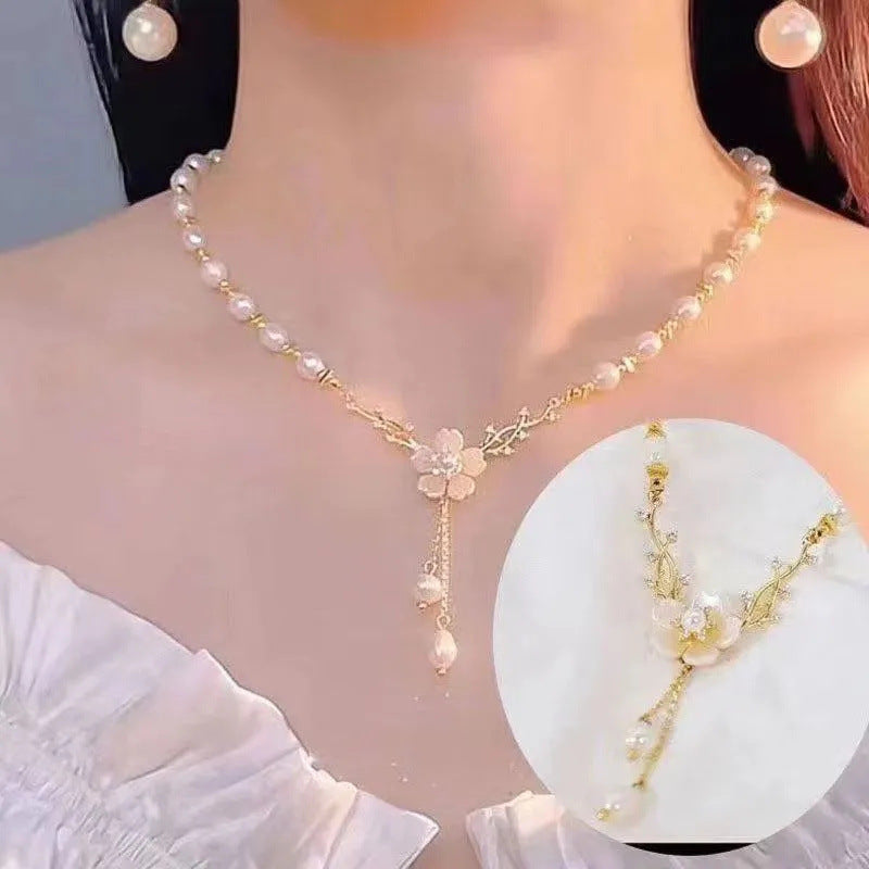 Popular High-grade Light Luxury Minority Exquisite Sweater Chain